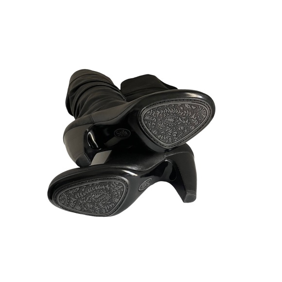 Sofft | Ruched Tall Boots - Picture 12 of 15